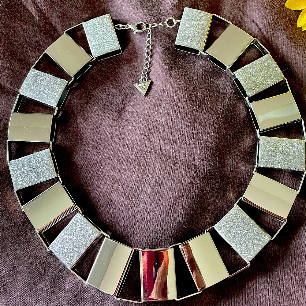 Guess Molded Metal Choker